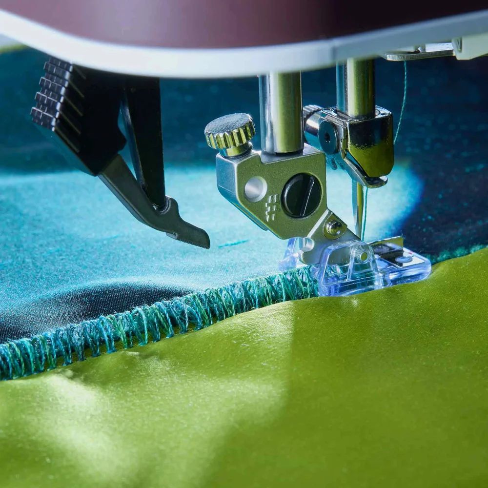 PFAFF Quilt Expression 725