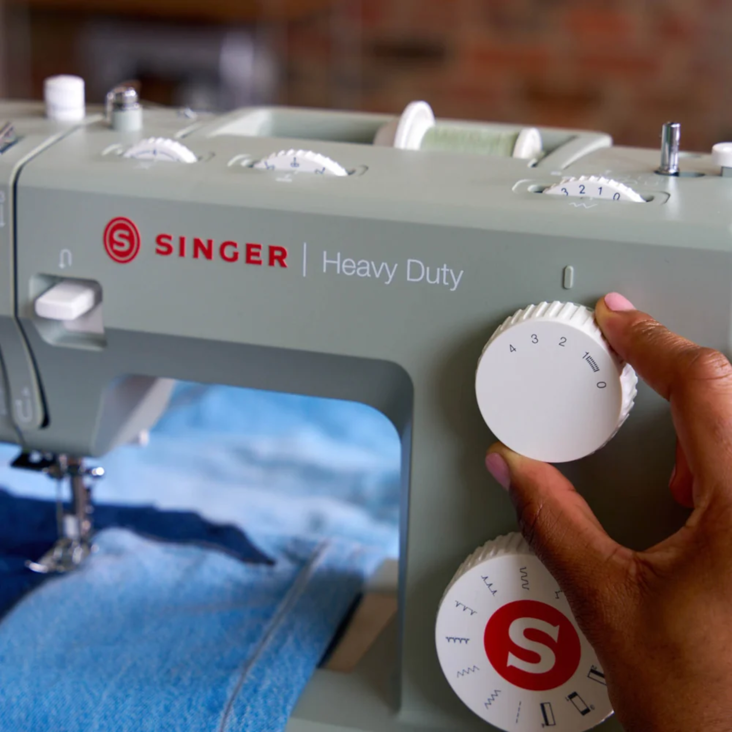 Singer Heavy Duty 4511