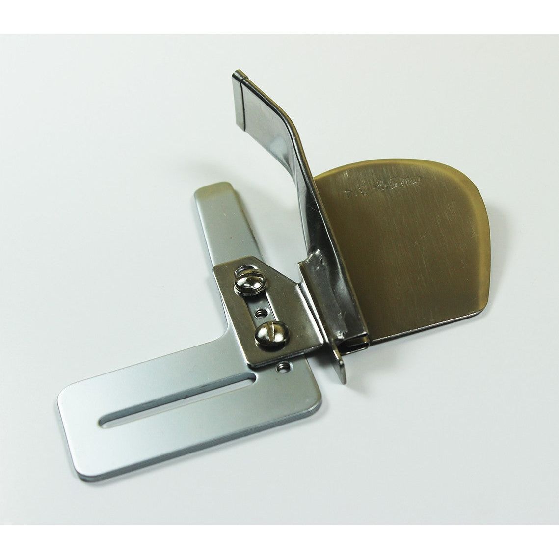 A4 3/8" Embudo de ribete 4,8mm