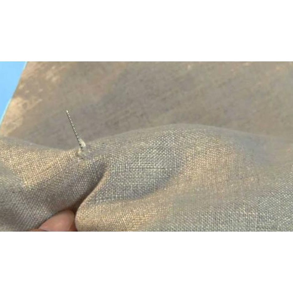 Aguja para reparar enganches