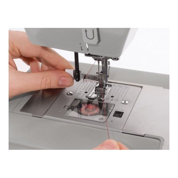 Máquina de Coser Singer Heavy Duty 4432 