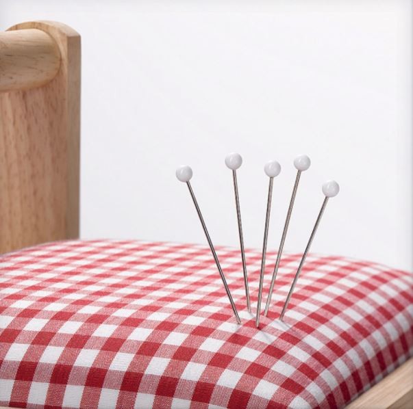 Costurero de madera tamaño mediano color blanco "Prym".